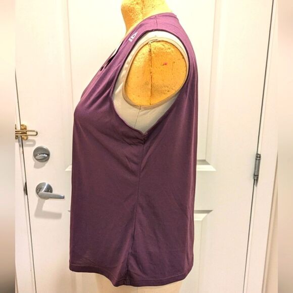 $5 Item! NWT Reebok 2X Supreme Tee Speedwick Purple Sleeveless Workout Top - Picture 4 of 9
